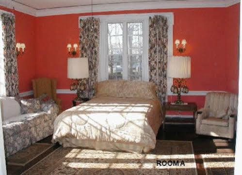Eden Manor Bed & Breakfast Wakefield Exterior photo